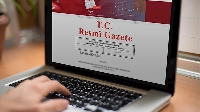 Elektronik defterler arasına 