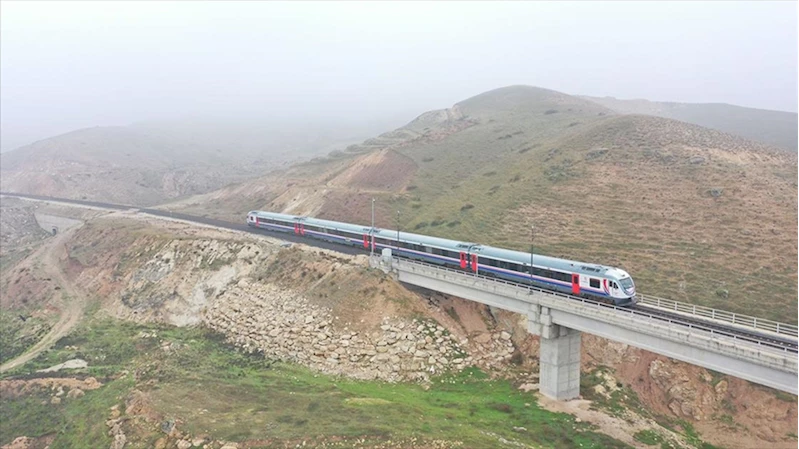 Siirt-Kurtalan arasına 34 kilometrelik yeni demir yolu hattı inşa edilecek