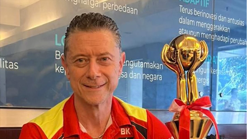 Voleybolda Türk başantrenör Bülent Karslıoğlu