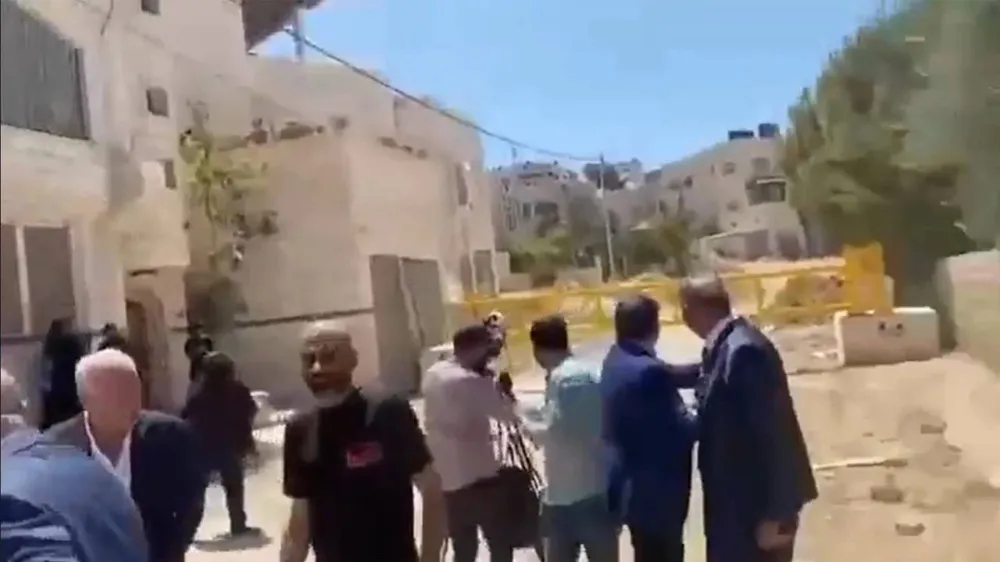 Diplomatlara ateş açan İsrail