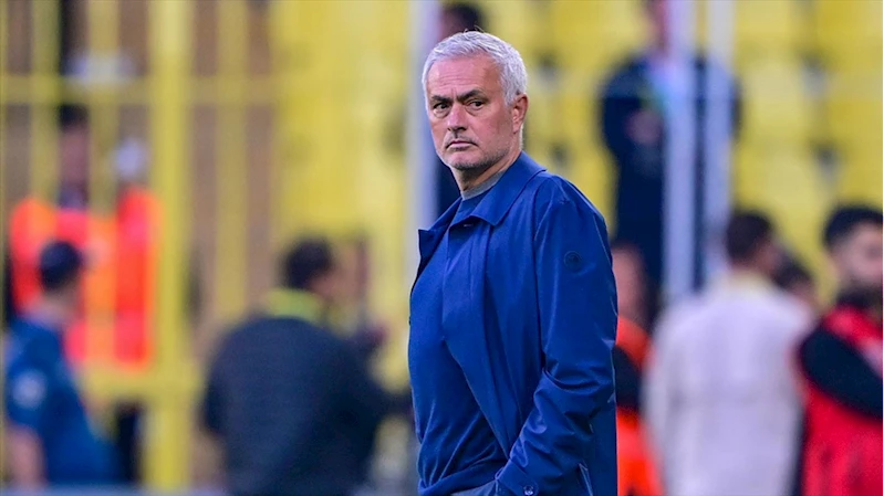 Jose Mourinho yönetimindeki Fenerbahçe