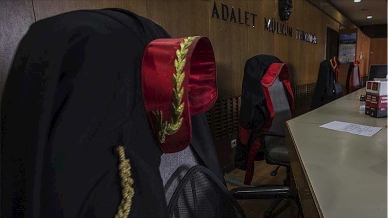 Uzmanlar yapay zekanın hakim ve savcıların yerine geçemeyeceğini düşünüyor
