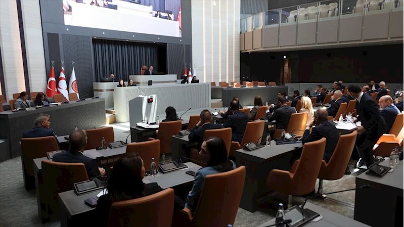 KKTC Cumhuriyet Meclisi yeni binasında ilk toplantısını yaptı 