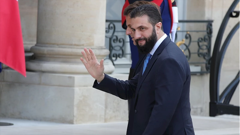 Suriye Cumhurbaşkanı Şara, İsrail saldırılarını önlemek için arabulucularla temasta olduklarını söyledi