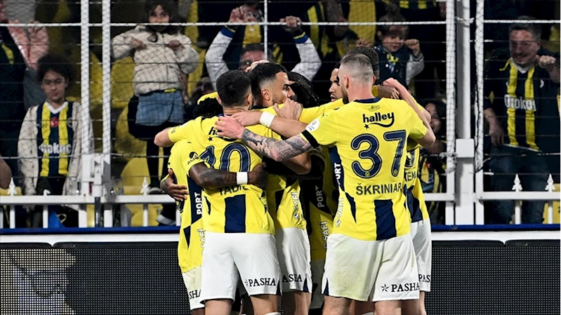 Fenerbahçe ile RAMS Başakşehir ligde 34. randevuda