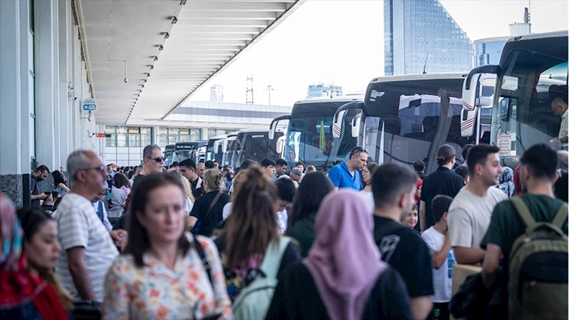 Bayramda otobüs firmalarına fahiş fiyat ve korsan taşımacılık nedeniyle 25,8 milyon lira ceza kesildi