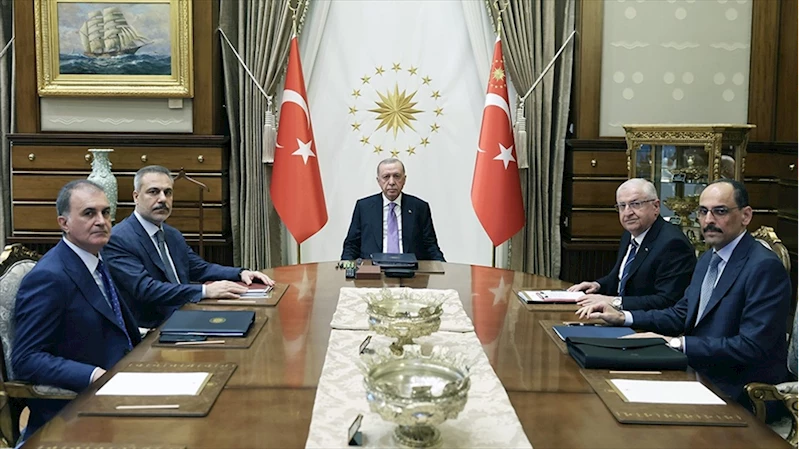 Cumhurbaşkanı Erdoğan başkanlığında güvenlik toplantısı gerçekleştirildi