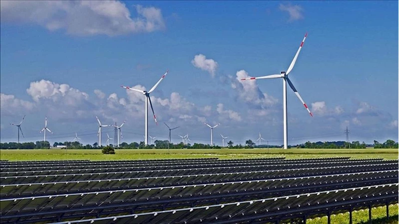 Rüzgar ve güneşten üretilen elektrikle geçen yıl 12 milyar dolarlık enerji ithalatının önüne geçildi