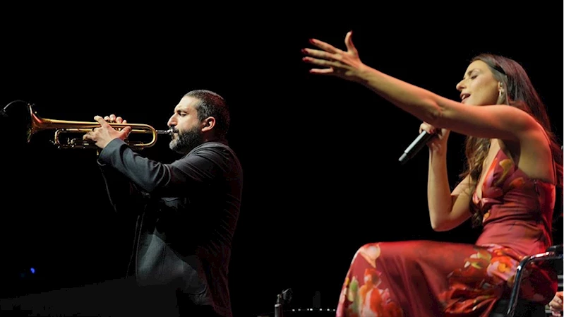Lübnanlı müzisyenler İbrahim Maalouf ve Hiba Tawaji İstanbul