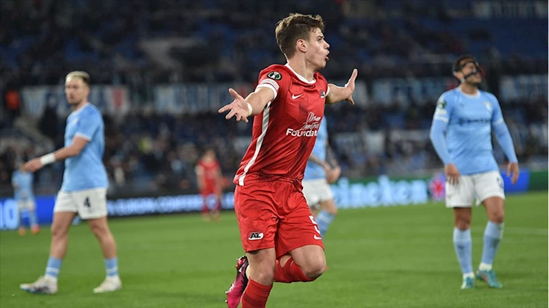 Liverpool, 21 yaşındaki Macar futbolcu Milos Kerkez