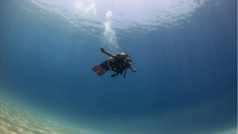 Engelli dalış rekortmeni, turistlere Türkiye