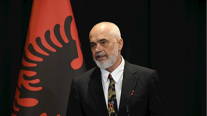 Arnavutluk Başbakanı Rama, İngiltere’nin sığınmacı planını 