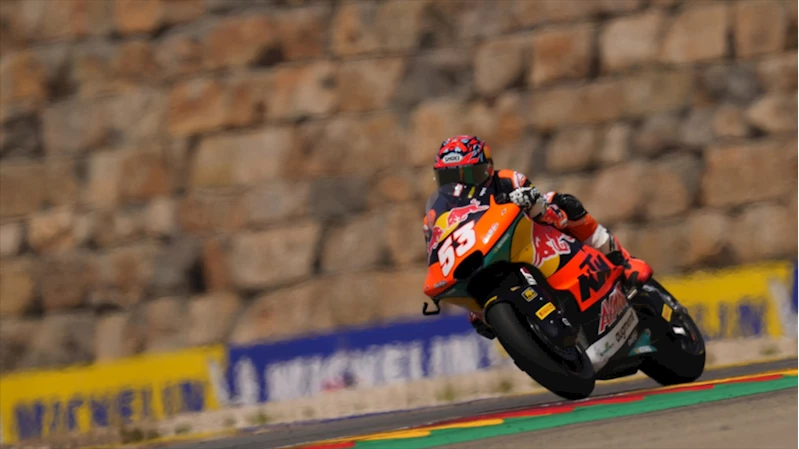 Milli motosikletçi Deniz Öncü, Moto2
