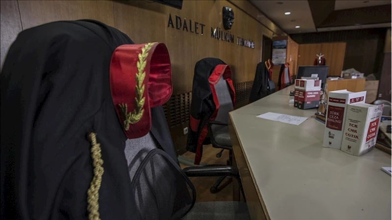 İstanbul merkezli 8 ilde restoran zincirine yönelik FETÖ soruşturmasında 32 zanlı tutuklandı