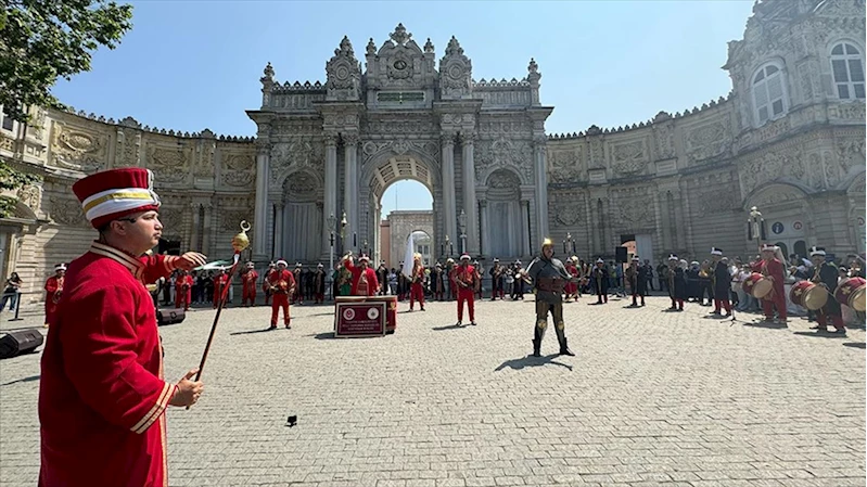Mehteran Birliği gösterileri Dolmabahçe