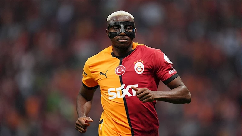 Victor Osimhen, golleriyle Galatasaray