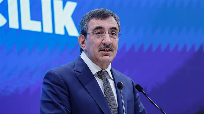Cumhurbaşkanı Yardımcısı Yılmaz: Enflasyon son bir senede 40 puanın üzerinde azaldı