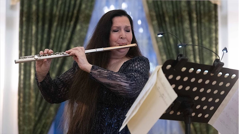 Flüt sanatçısı Şefika Kutluer, Moskova