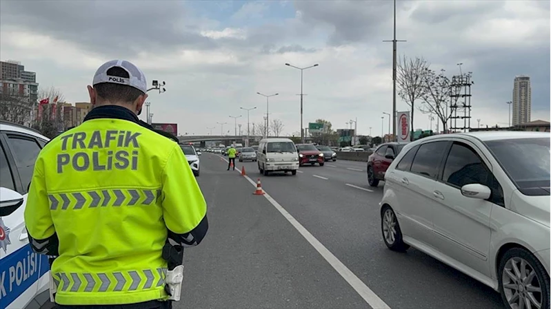 İstanbul Valisi Gül: Bayram tatili süresince 18 bin 380 asayiş personeli görev yapacak