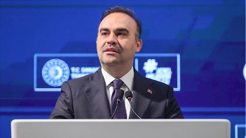 Bakan Kacır, vatandaşların güvenle yolculuk etmeleri için çalıştıklarını belirtti