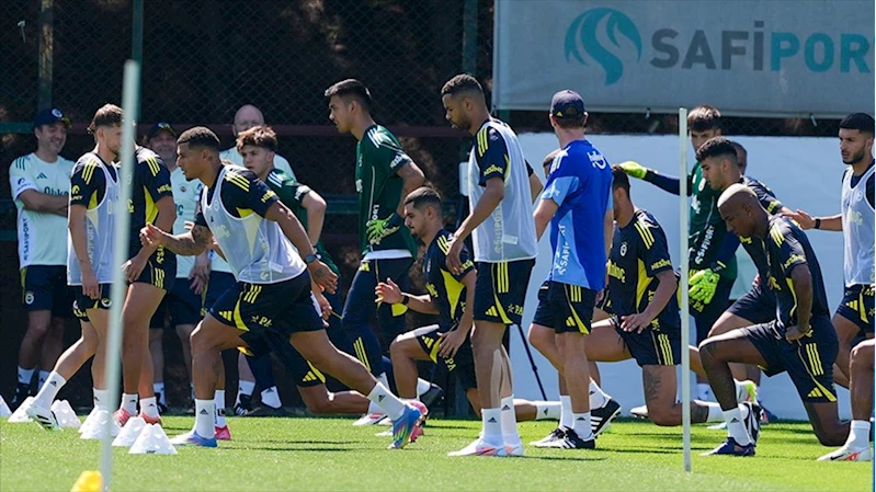 Fenerbahçe, futbol takımının kalitesini artırmak için çalışıyor