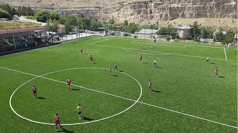 Gurbetten memlekete uzanan 