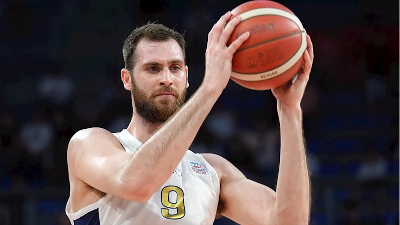 Anadolu Efes, Georgios Papagiannis