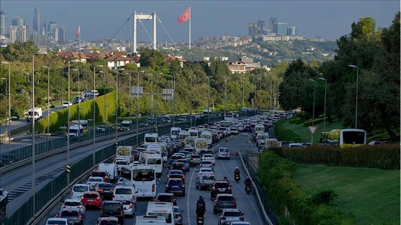 Kara yolunda taşıt hareketliliği 22 yılda 3 kat arttı