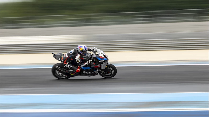Toprak Razgatlıoğlu, Superbike Macaristan ayağının ikinci yarışını da kazandı