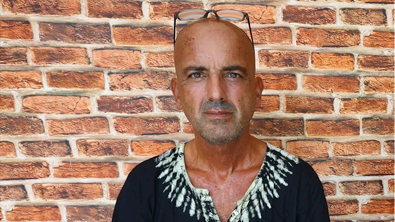 Malezya açıklarında teknesi batınca 40 saat yüzerek kurtulan Türk kaptan, yaşadıklarını AA
