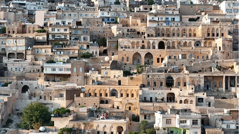 Mardin otele dönüştürülen tarihi konaklarıyla ziyaretçi sayısını artırmak istiyor 