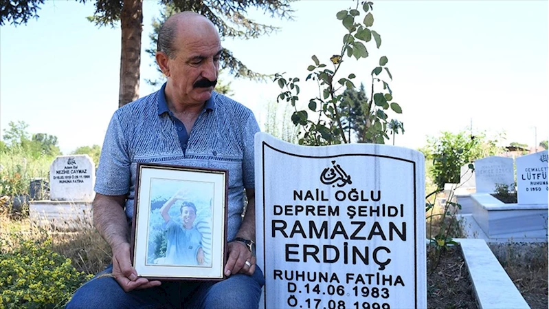 Aradan geçen yıllar depremde yitirdiği oğluna özlemini artırıyor