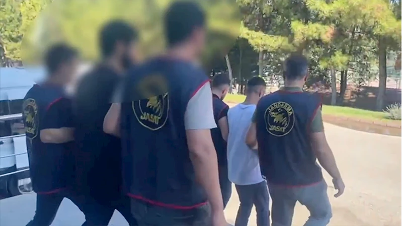 Suç örgütlerine yönelik operasyonlarda 24 şüpheli tutuklandı
