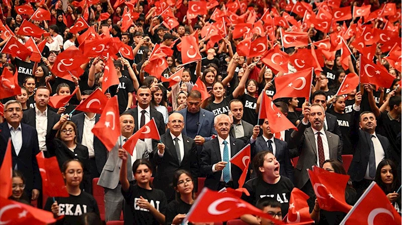 Hazine ve Maliye Bakanı Şimşek: Gelecekte karşımıza çıkabilecek tehditlere karşı en büyük silahımız eğitimdir